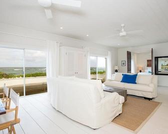 Med Point home - Governor’s Harbour - Soggiorno