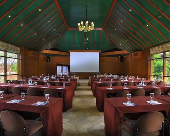 Novus Giri Resort & Spa - Bogor