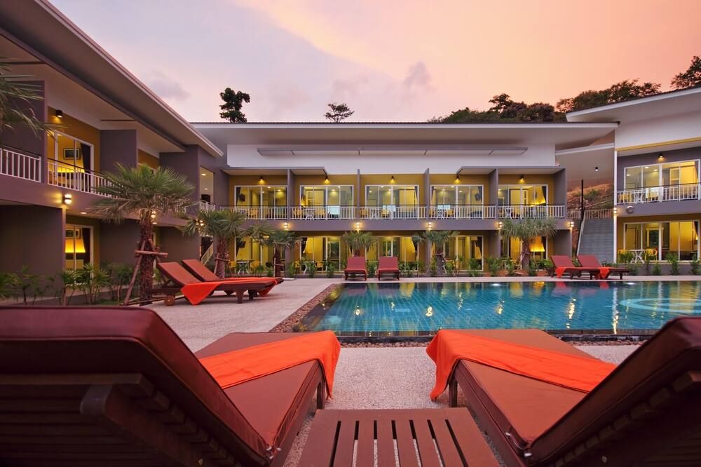 جيبسي سي فيو ريزورت - جزر في في - حوض السباحة