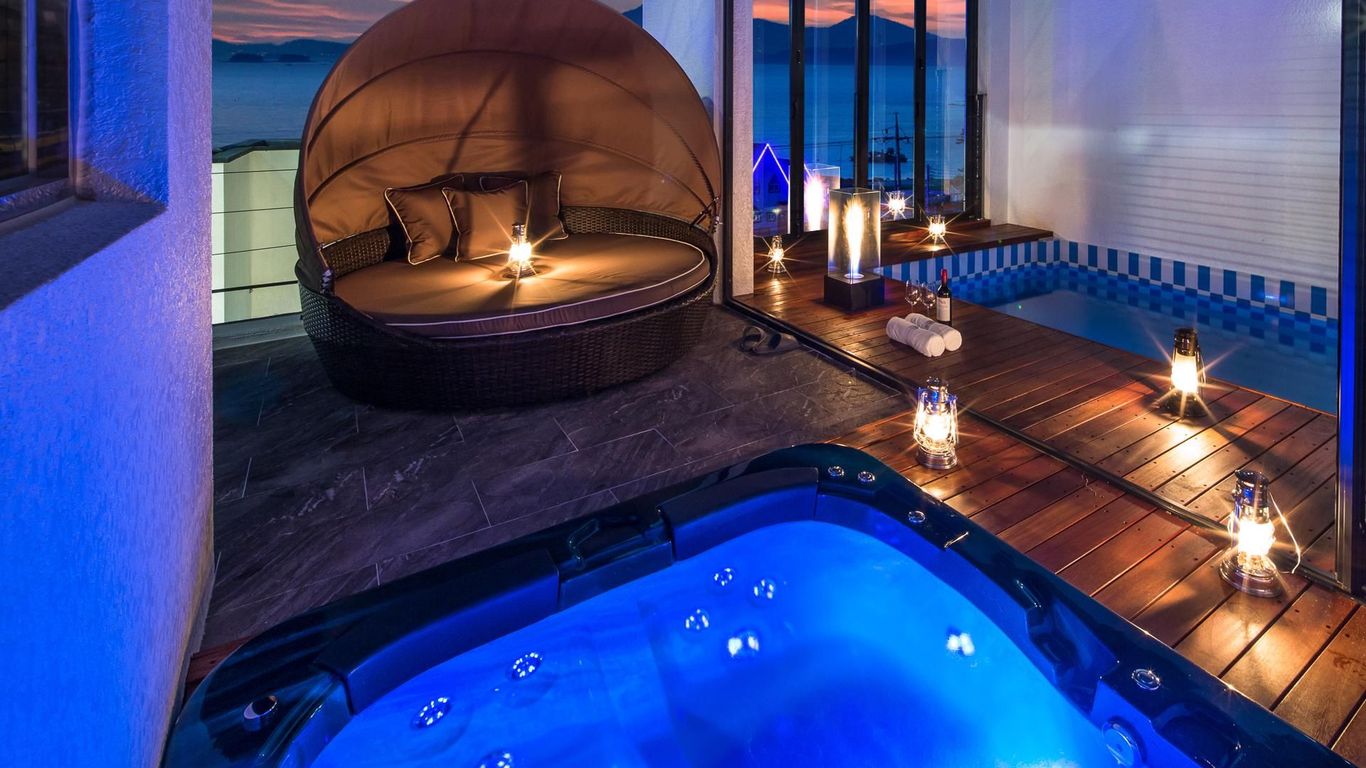 Yeosu Calma Pool Villa