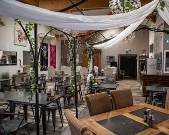Le President-Gare Nimes Pont Du Gard - Bellegarde - Restaurante