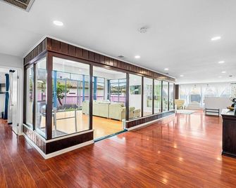 1580 - Sfo Spacious & Beautiful 3br House In Milbrae - Millbrae - Lobby