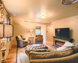 Historic Tapoco Lodge Resort - Robbinsville - Salon