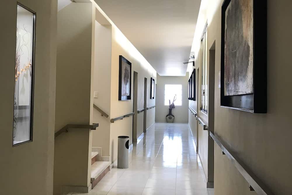 Hotel Dorado Malecon & Playa - ורה קרוז - מסדרון