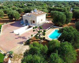 La Dimora negli ulivi - San Vito dei Normanni - Piscina