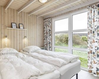 Luxury Retreat With Sea View - Hjørring - Bedroom