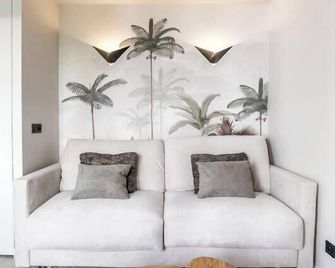 Studio Madison Valmy - Lyon - Living room