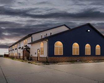 Econo Lodge El Paso, Il - El Paso - Building