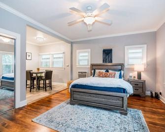 Brand New Hollywood Unit + Free Wifi - Los Ángeles - Habitación