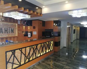Bursa sahin hotel - Bursa - Rezeption