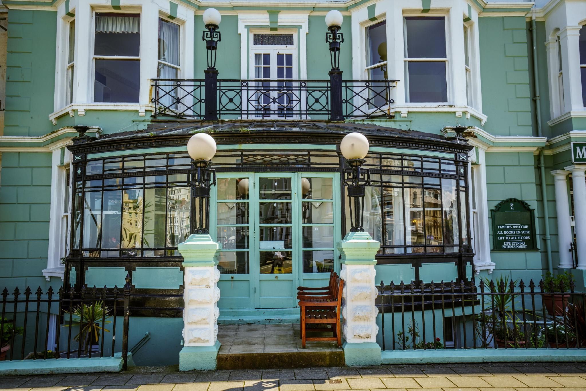 ذا مارلبورو هوتل