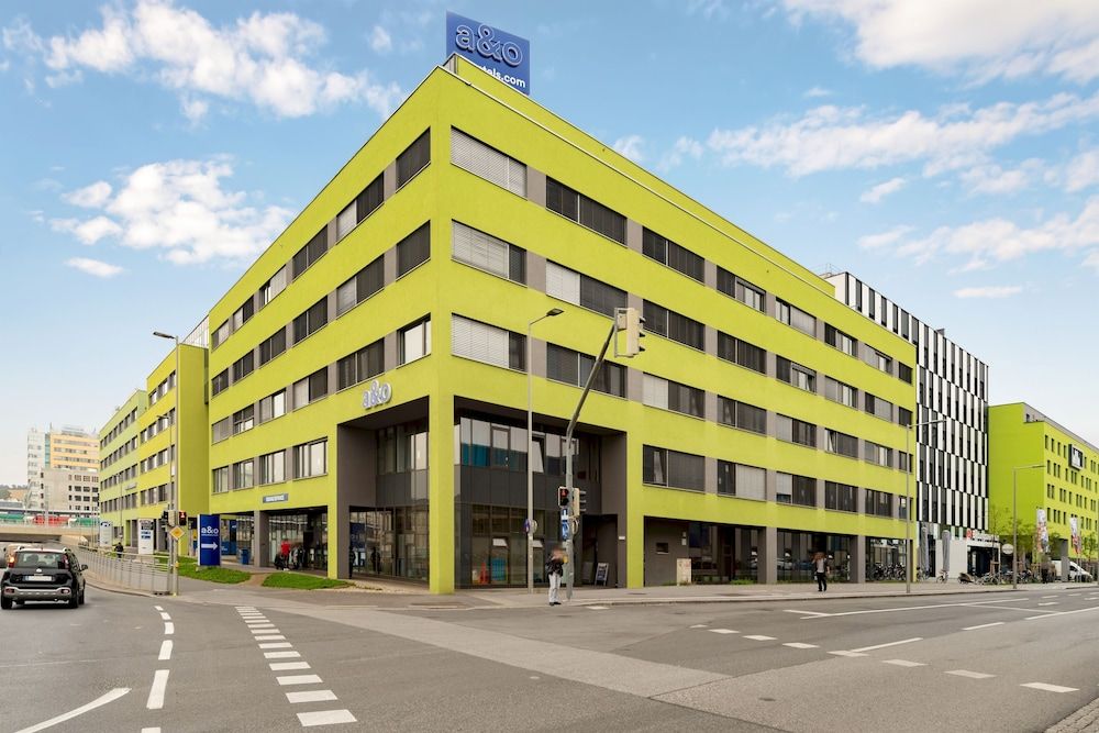 A&O Graz Hauptbahnhof - גראץ - בניין