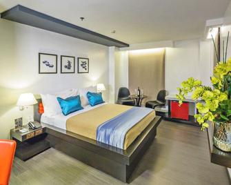 Ritz Astor Hotel - Manila - Bedroom