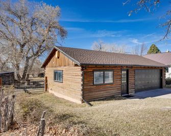 Cozy Parowan Studio 12 Mi to Brian Head Resort! - Parowan - Building