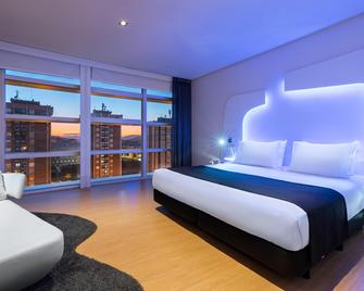 يوروستارز بالاثيو دي كريستل - أوفييدو - غرفة نوم