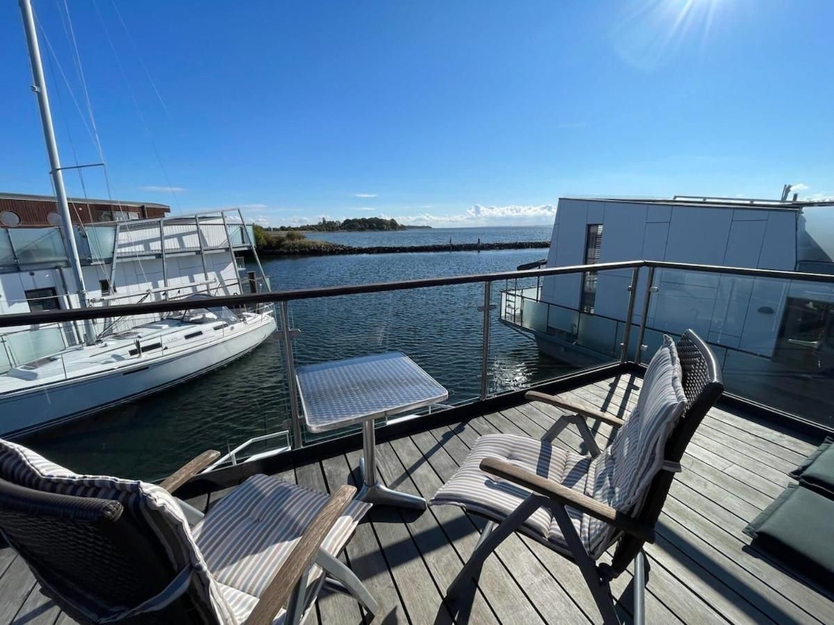 5-star houseboat of 125 m2 with its own bathing jetty – Nykøbing Sjælland