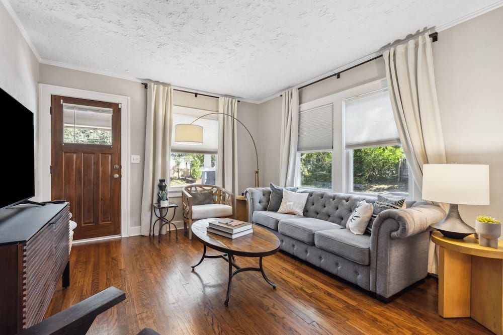 Cozy, Modern Waldo Escape - קנזס סיטי - סלון