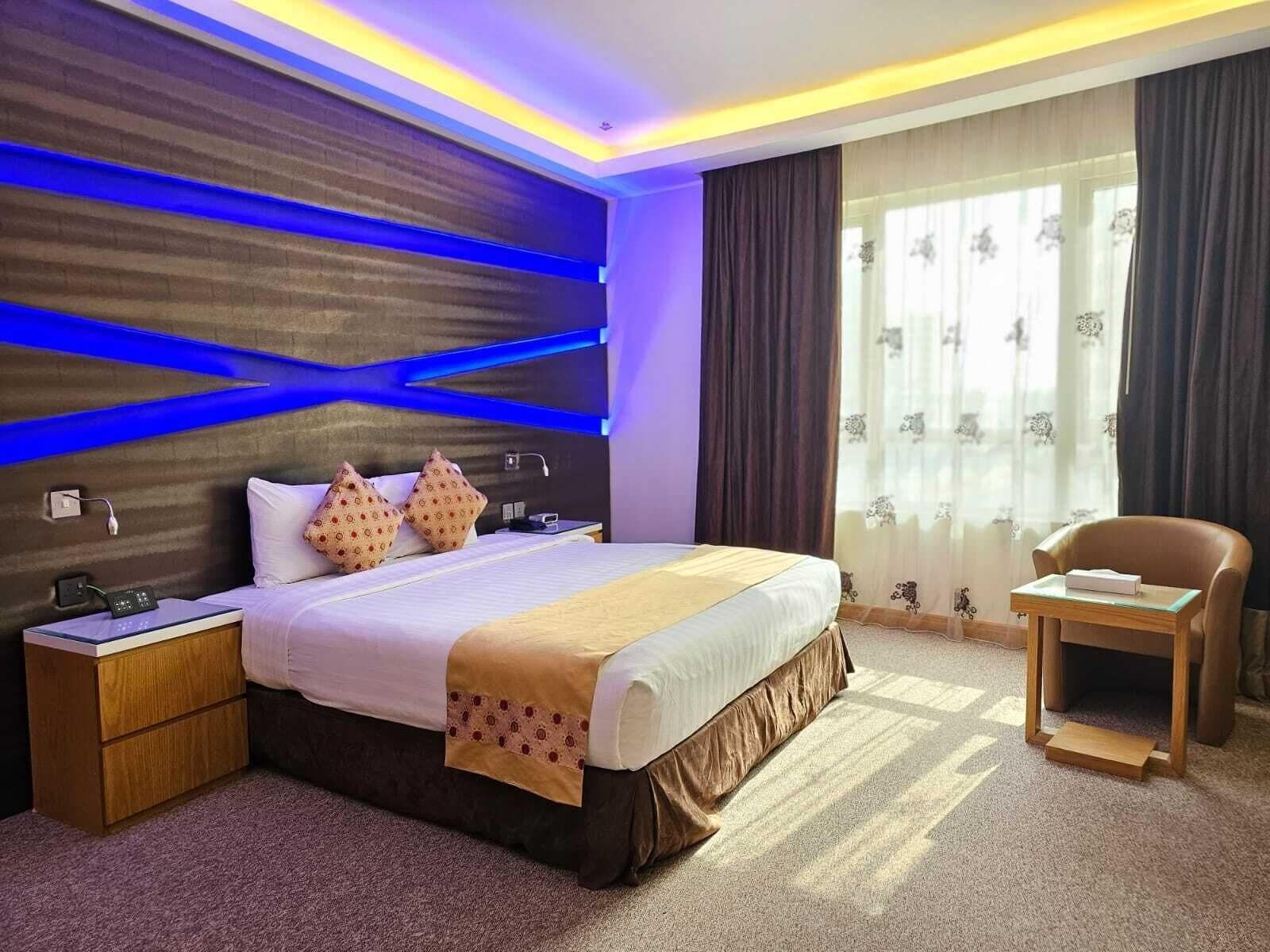 Al Safir Hotel thumbnail 3