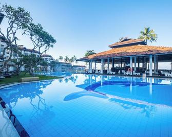 Club Hotel Dolphin - Kammala - Piscina