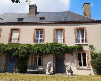 Large character house in the countryside - Lunay - Edificio