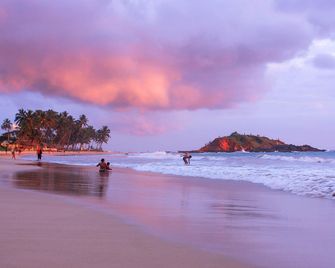 Amanda Resort Mirissa - Galle - Strand