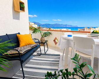 Appartamenti Abate Marea Home - Alcamo Marina - Balcone