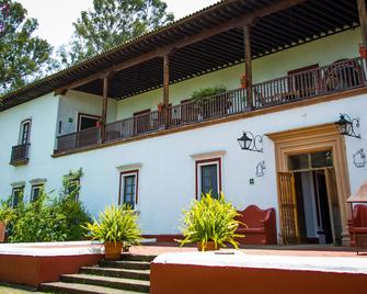Best Western Plus Posada de Don Vasco - Pátzcuaro - Bygning