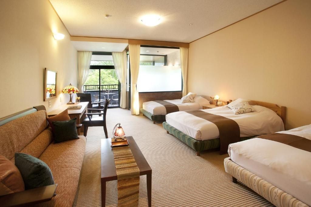 ناكاو كوجين هوتل كازاجوروما