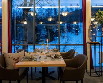 Hotel Schweizerhof Sils Maria, a Faern Collection Hotel - Sils im Engadin/Segl - Restaurant