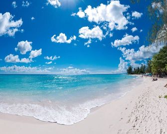 3 Min Walk to Beach - Blessed Manor by Bluescape - Rockley - Pláž