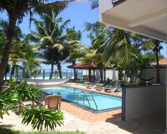 Edelweiss Resort - Mirissa