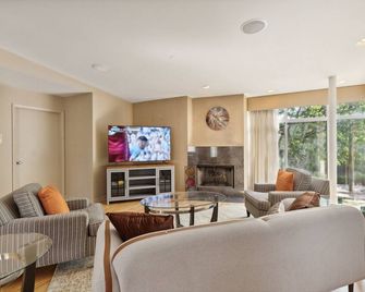 Family-Friendly South Loop Escape by RedAwning - Chicago - Sala