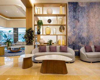 Hipotels Barrosa Palace & Spa - Chiclana de la Frontera - Lobby