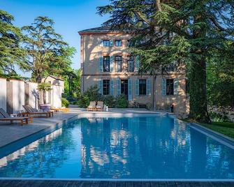 Château de Fiac - Luxurious Hôtel & Spa - Fiac - Pool