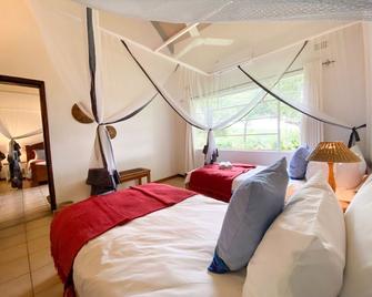 Drift Inn - Victoria Falls - Bedroom