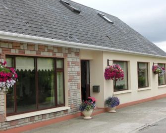 Palmgrove Bed & Breakfast - Listowel - Building