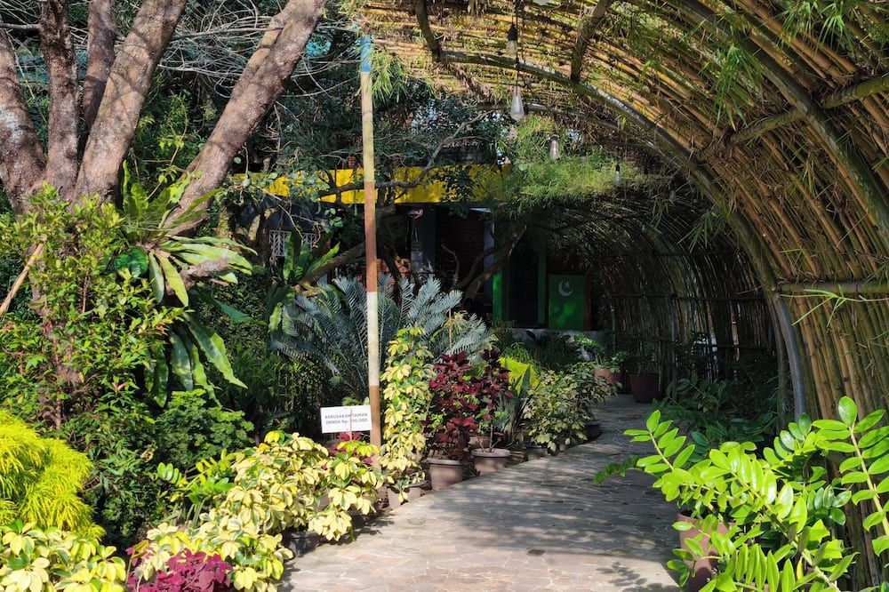 Thong's Inn Hotel Kualanamu - Medan - Dış görünüm