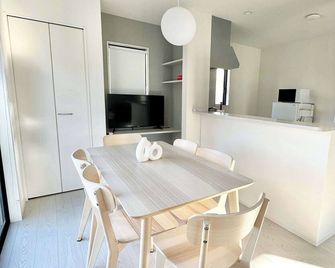10 mins to kumamoto airport Spacious 4BR House by Restavio - Ōzu