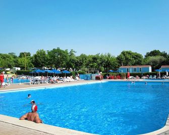 Holiday Home Cisano & San Vito-3 by Interhome - Bardolino - Pool