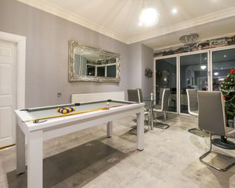 Hotel Mj Kingsway, Cleethorpes Seafront - Cleethorpes - Lobby