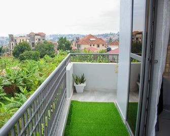 Cozy Residence I - Kampala - Balcony