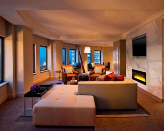 Sheraton Grand Chicago Riverwalk - Chicago - Living room
