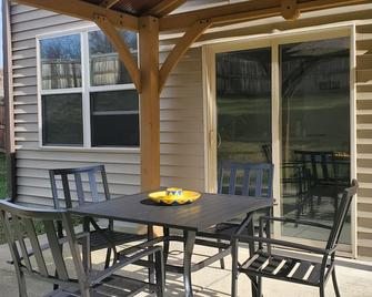 \'Sol y Luna\' just outside Nashville - La Vergne - Patio