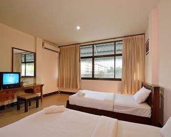 Krabi Grand Place Hotel - Krabi - Schlafzimmer