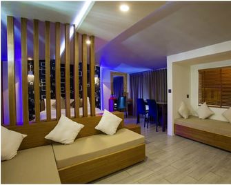 Ripple Beach Inn - Male - Soverom