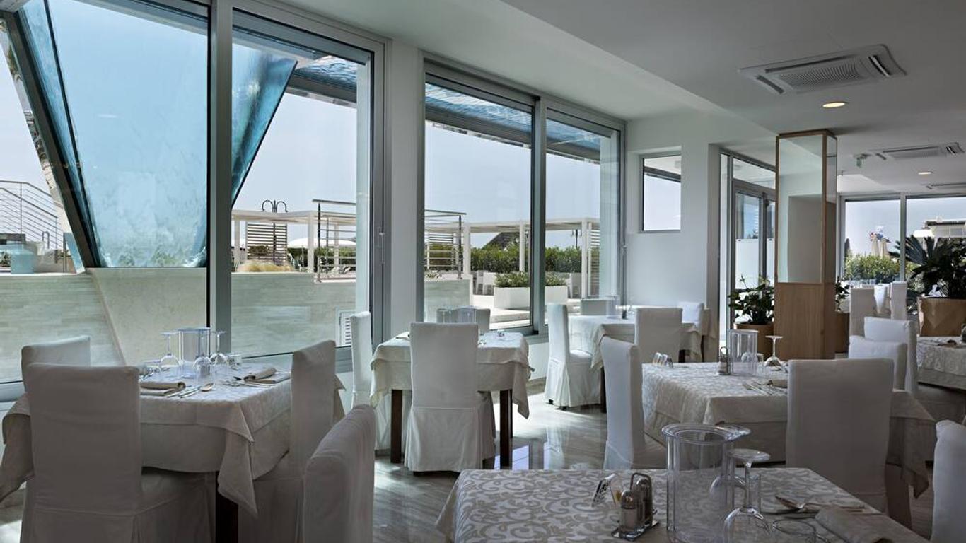 هوتل لو سوليل