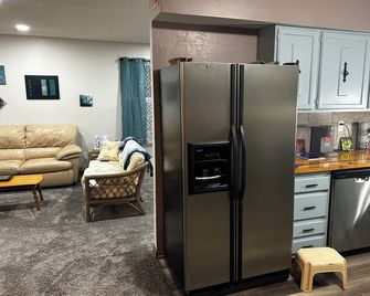 Benton Park Place - Benton - Kitchen
