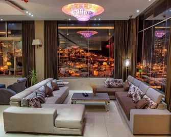 Tetra Tree Hotel - Wadi Musa - טרקלין