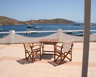 Cyclades Hotel Serifos - Livadi - Balcony