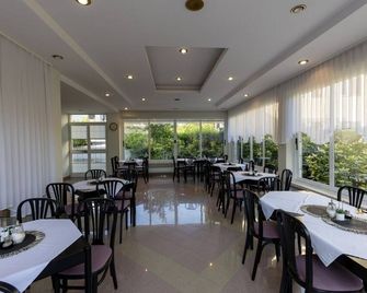 B&b Kovac - Portorož - Restaurante